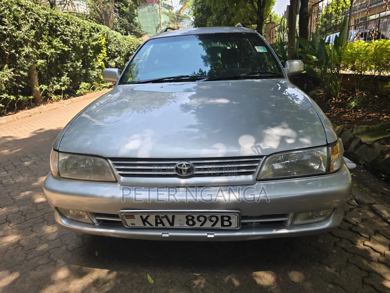 Toyota Corolla 1997 Silver