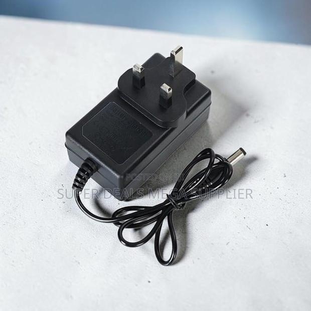 Lightweight 21v 1a 3 Pin Lithium Ion Battery Charger Power Adapter