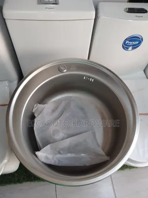 Kitchen Sink Round