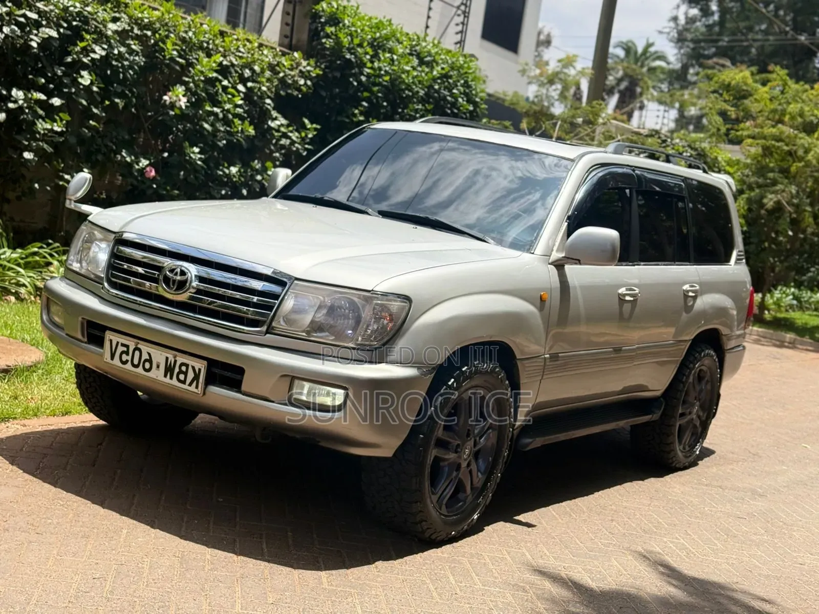 Toyota Land Cruiser 2007 Silver