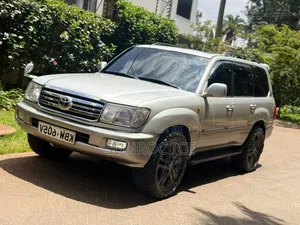 Toyota Land Cruiser 2007 Silver