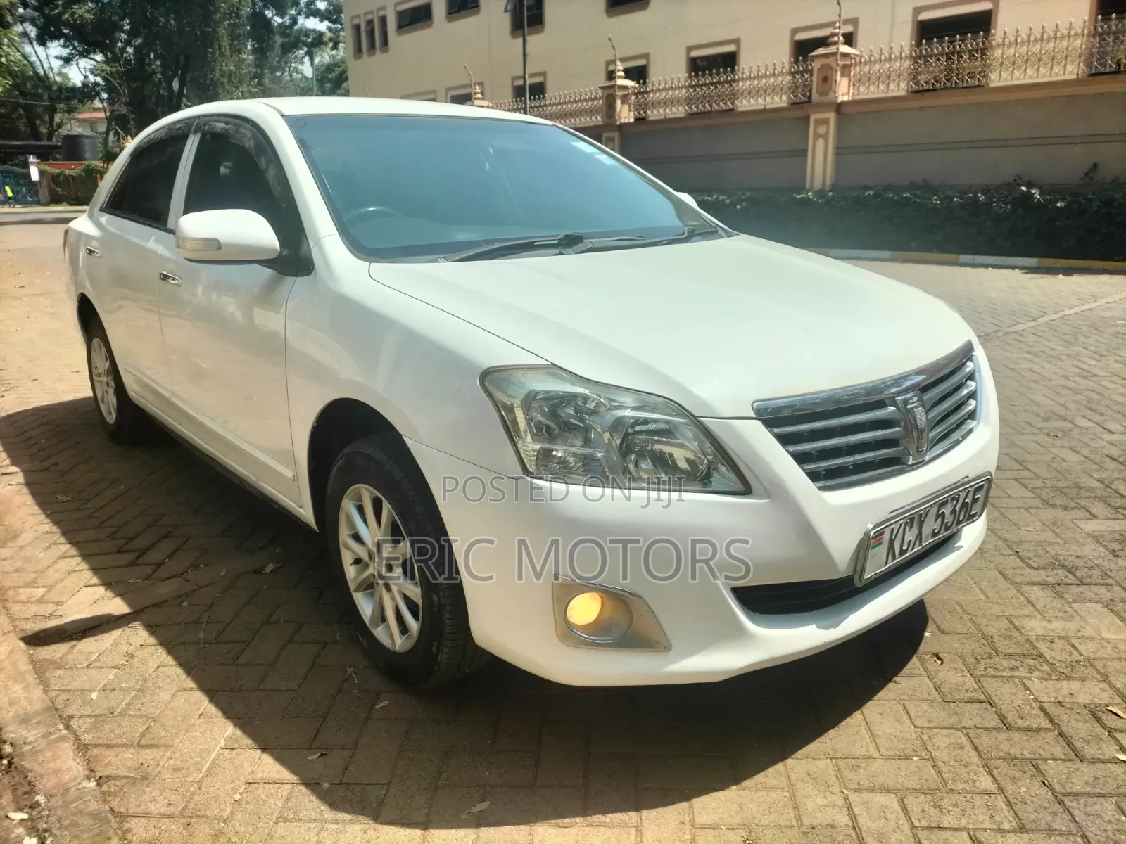 Toyota Premio 2012 White