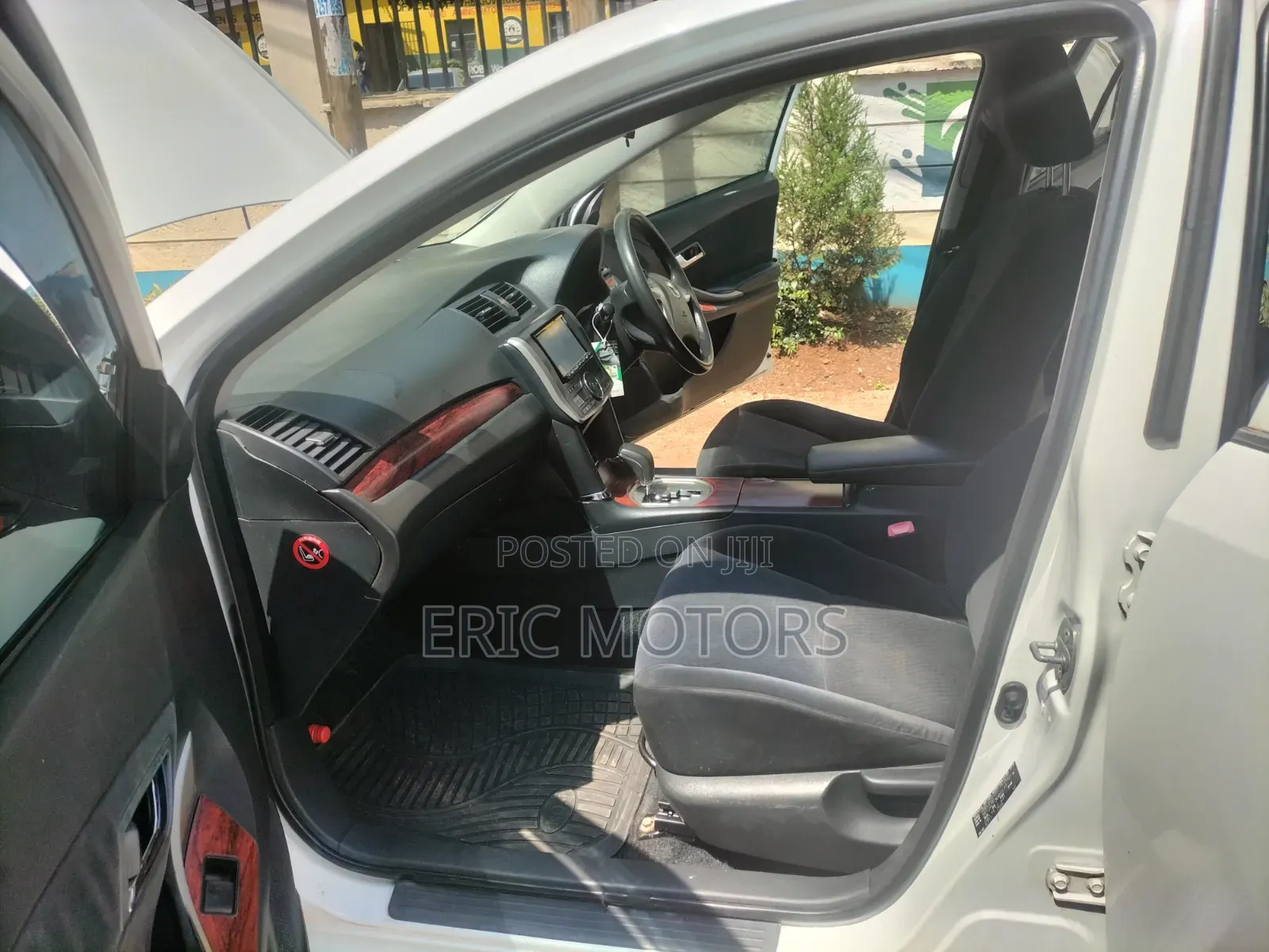 Toyota Premio 2012 White
