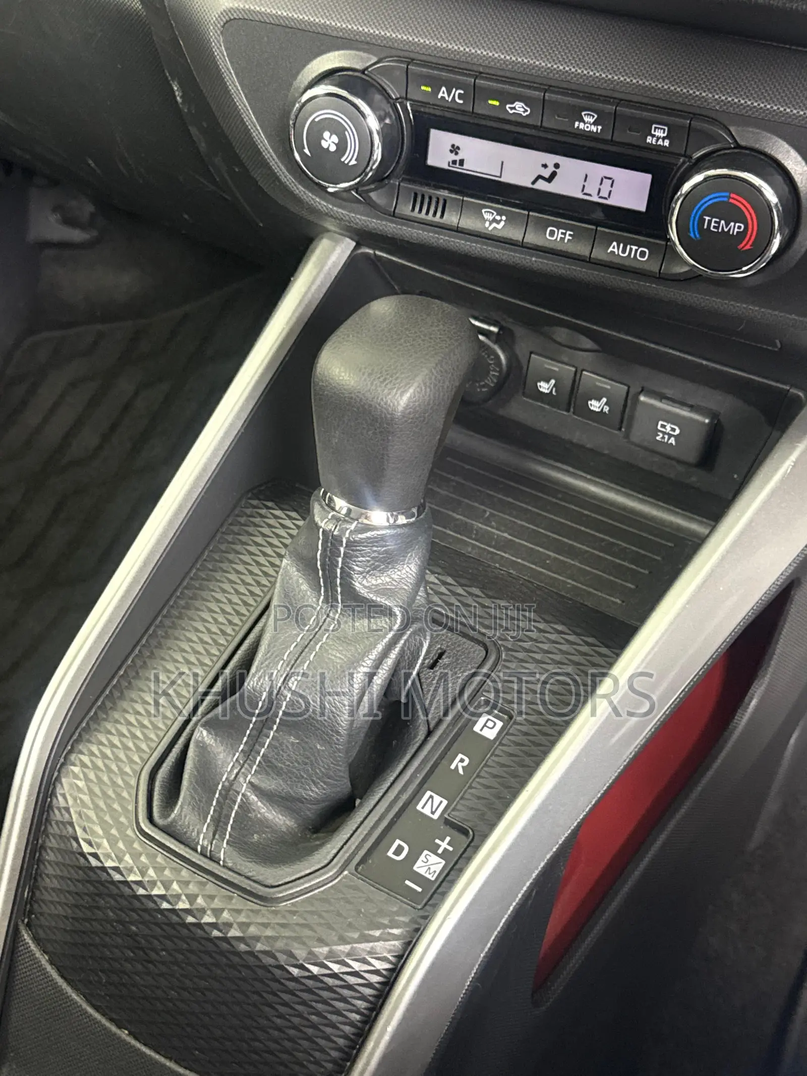 Toyota Raize 2019 Black