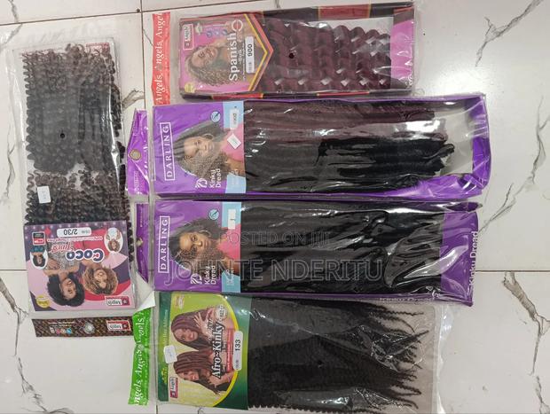 Braids, Weaves and Wigs - thumbnail 6