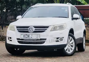 Volkswagen Tiguan S 4Motion 2010 White