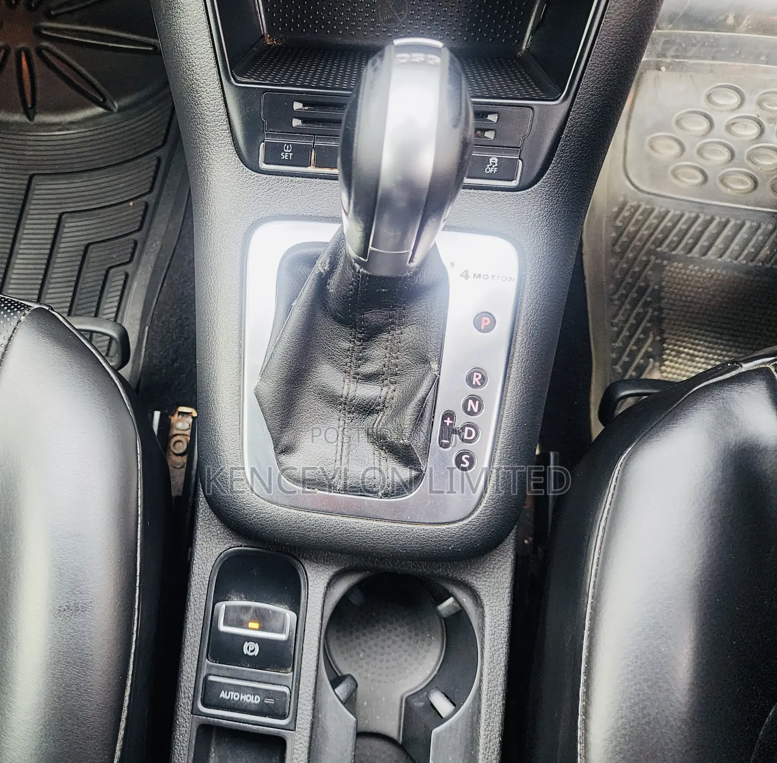 Volkswagen Tiguan S 4Motion 2010 White