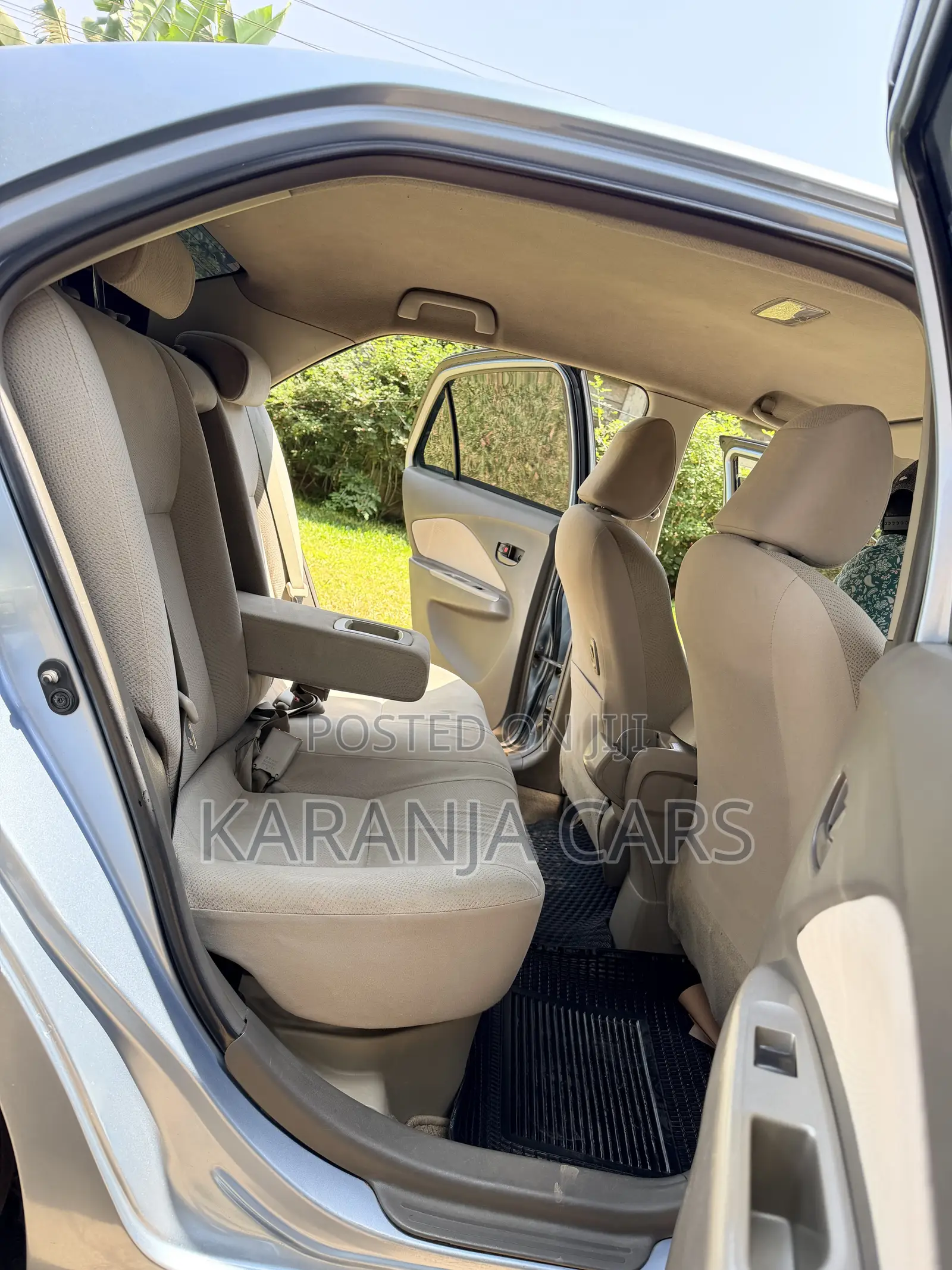 Toyota Belta 2011 Blue