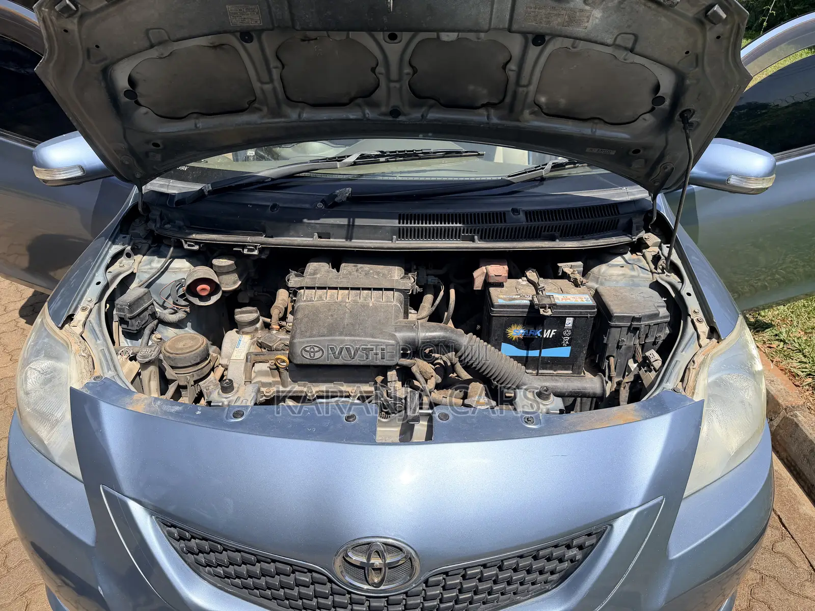 Toyota Belta 2011 Blue