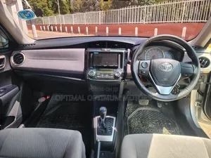 Toyota Axio 2013 Silver