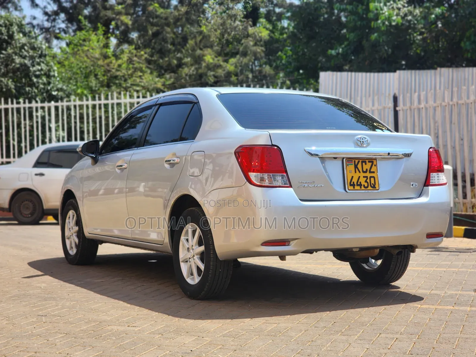 Toyota Axio 2013 Silver