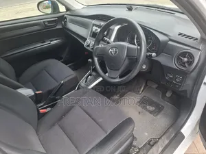 Toyota Corolla Fielder 2018 White