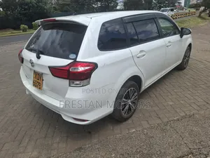 Toyota Corolla Fielder 2018 White