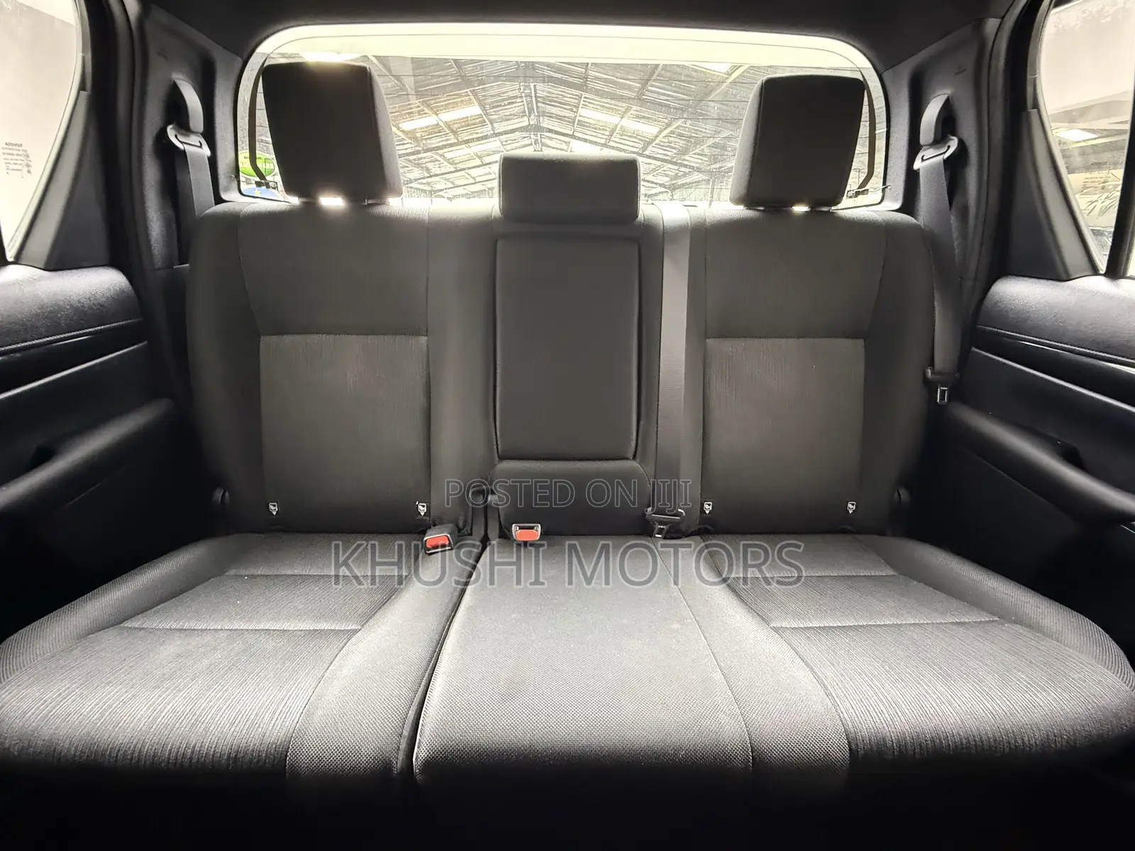Toyota Hilux 2019 Black