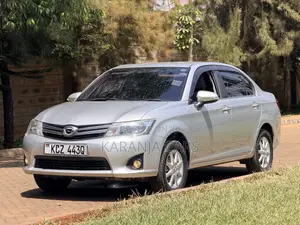 Toyota Axio 1.5 G 2WD 2013 Silver