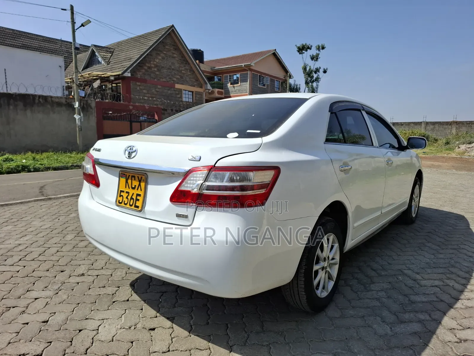 Toyota Premio 2012 White
