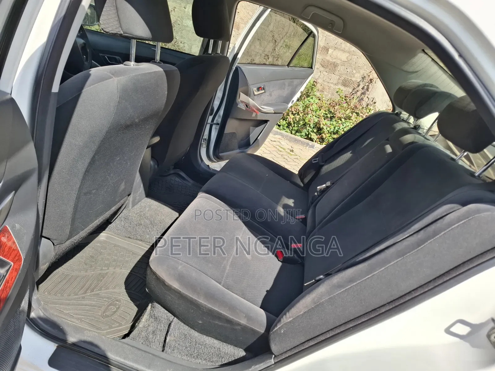 Toyota Premio 2012 White