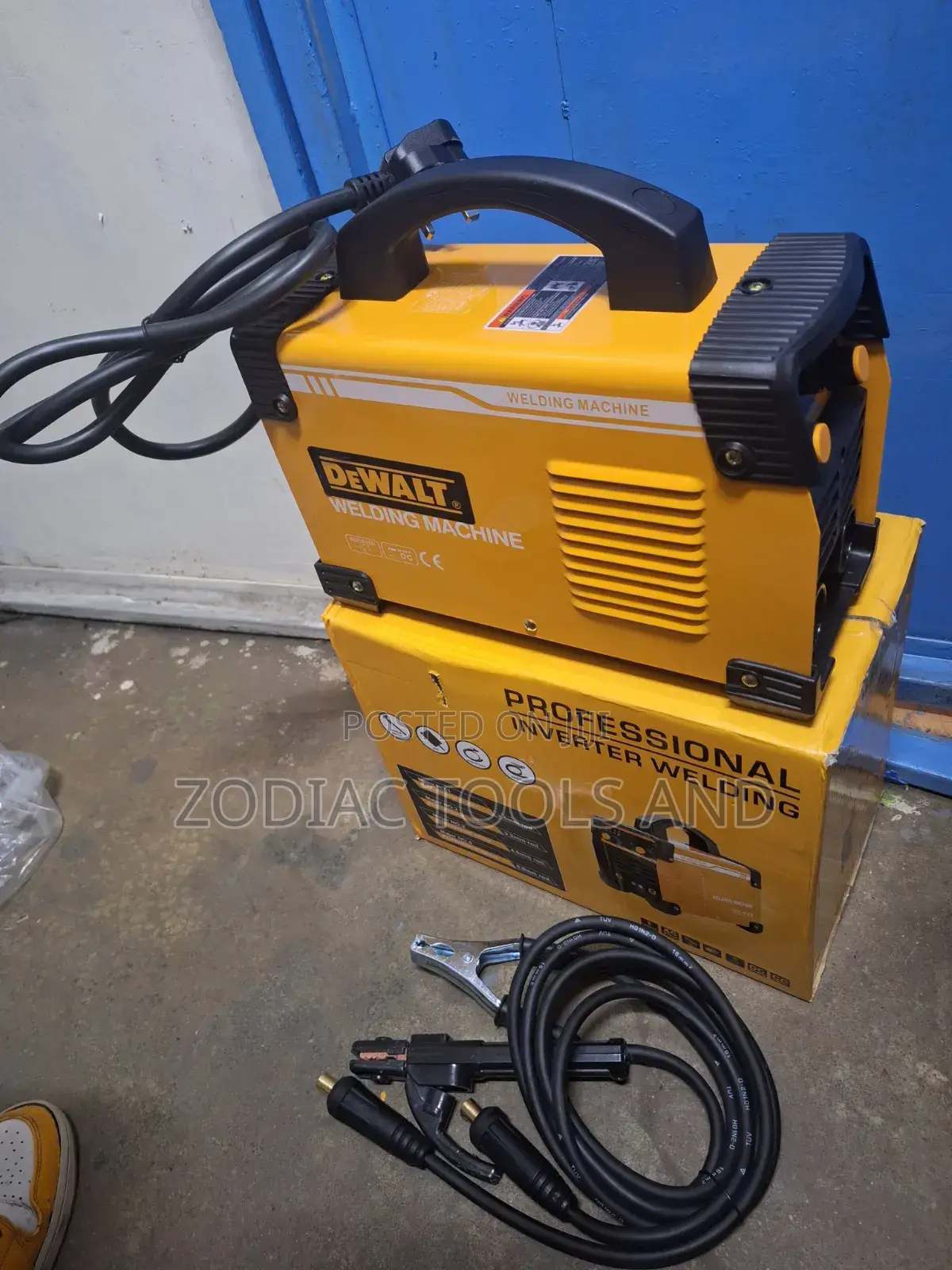 Dewalt 500amp Welding Machine