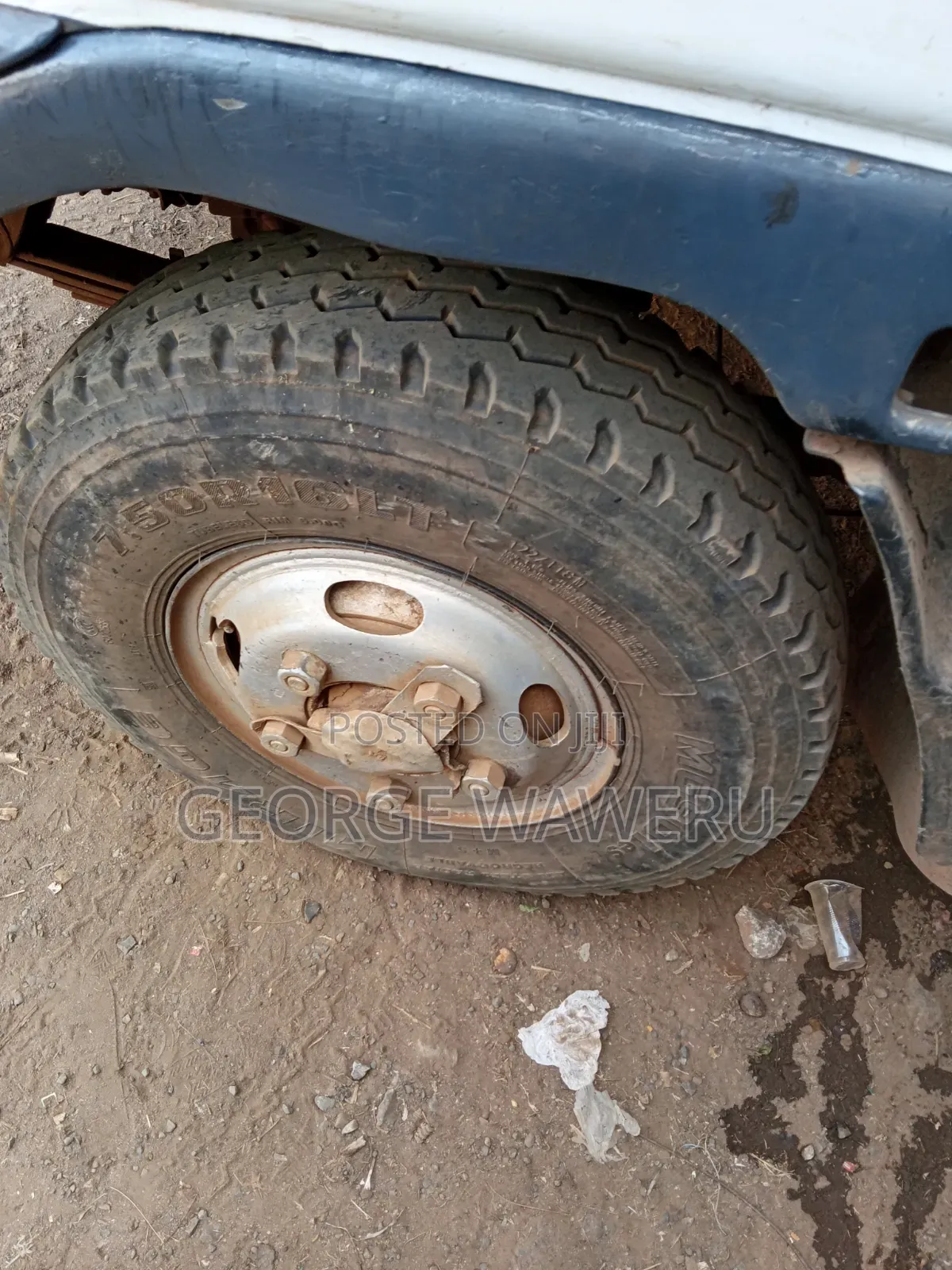 Mitsubishi Canter 4d32