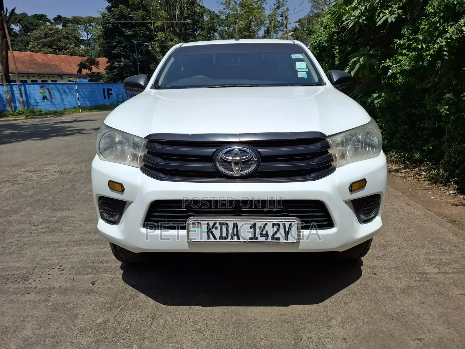 Toyota Hilux 2019 White
