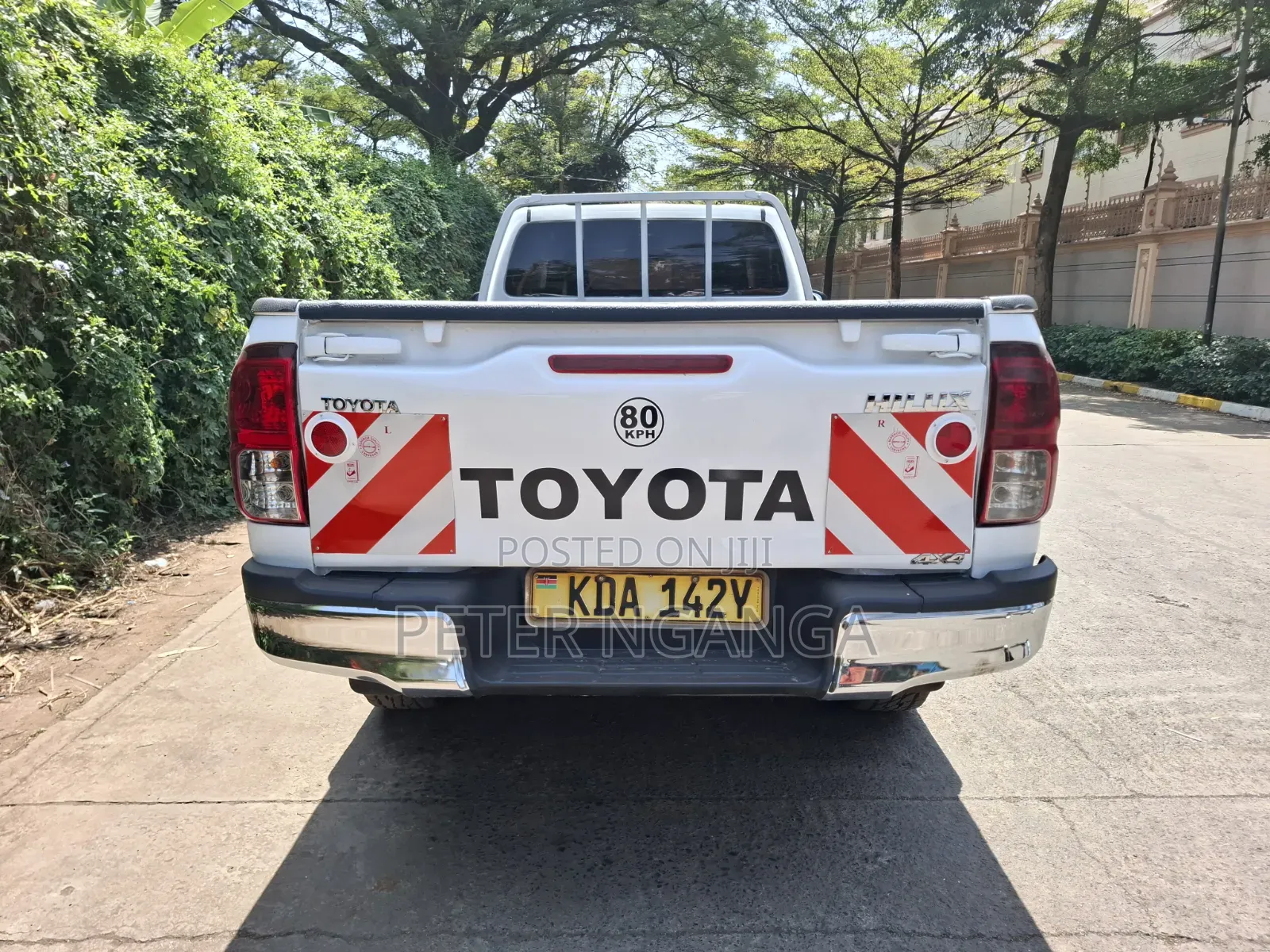 Toyota Hilux 2019 White