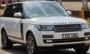 Land Rover Discovery 2013 White