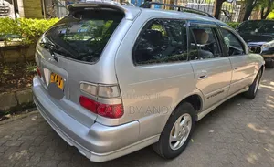 Toyota Corolla 1997 Silver