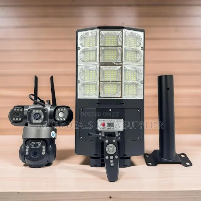 Stand Alone 20mp 4g Ptz Multiple Lens Camera With Solar Street Light