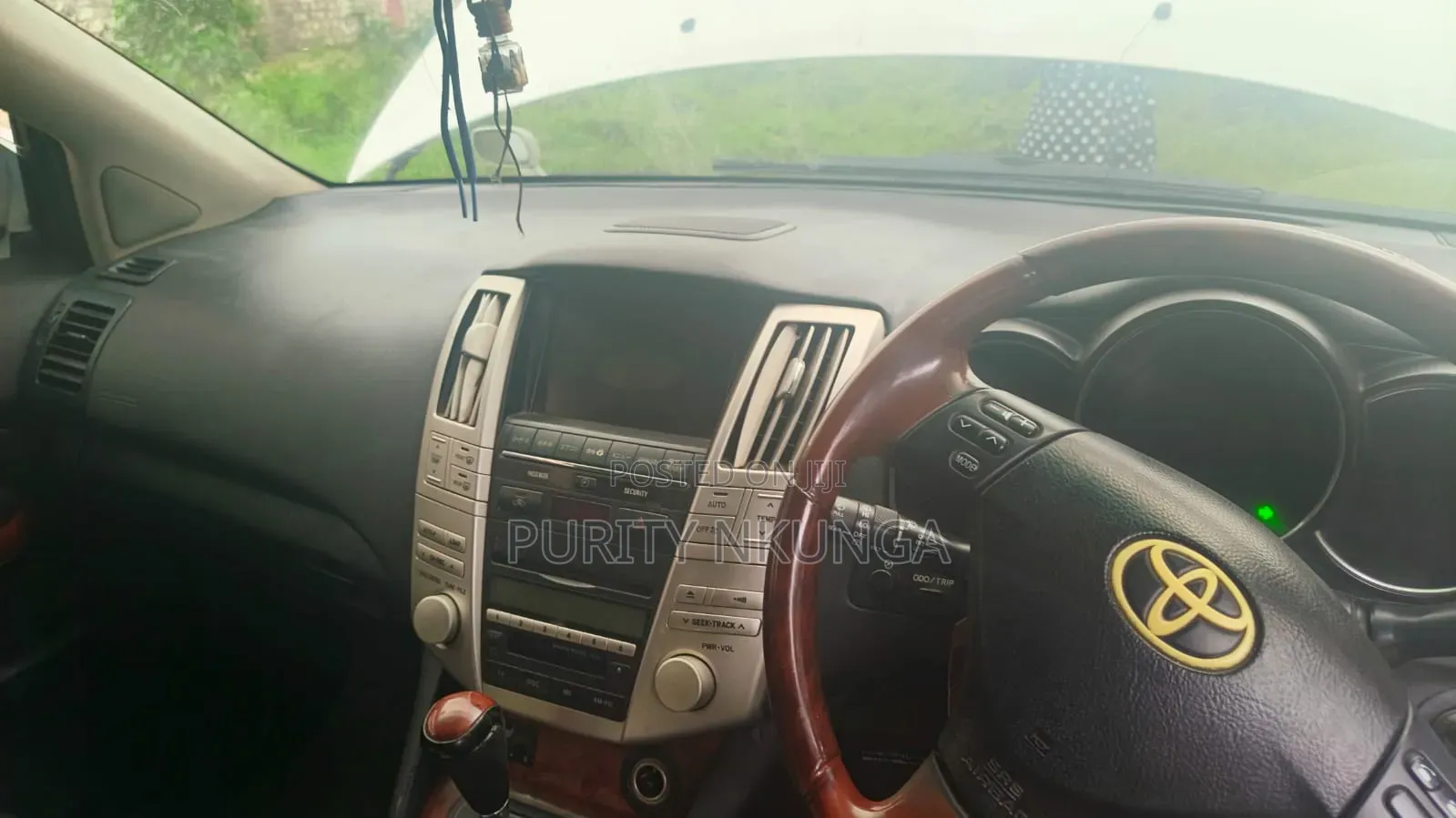 Toyota Harrier 2011 White