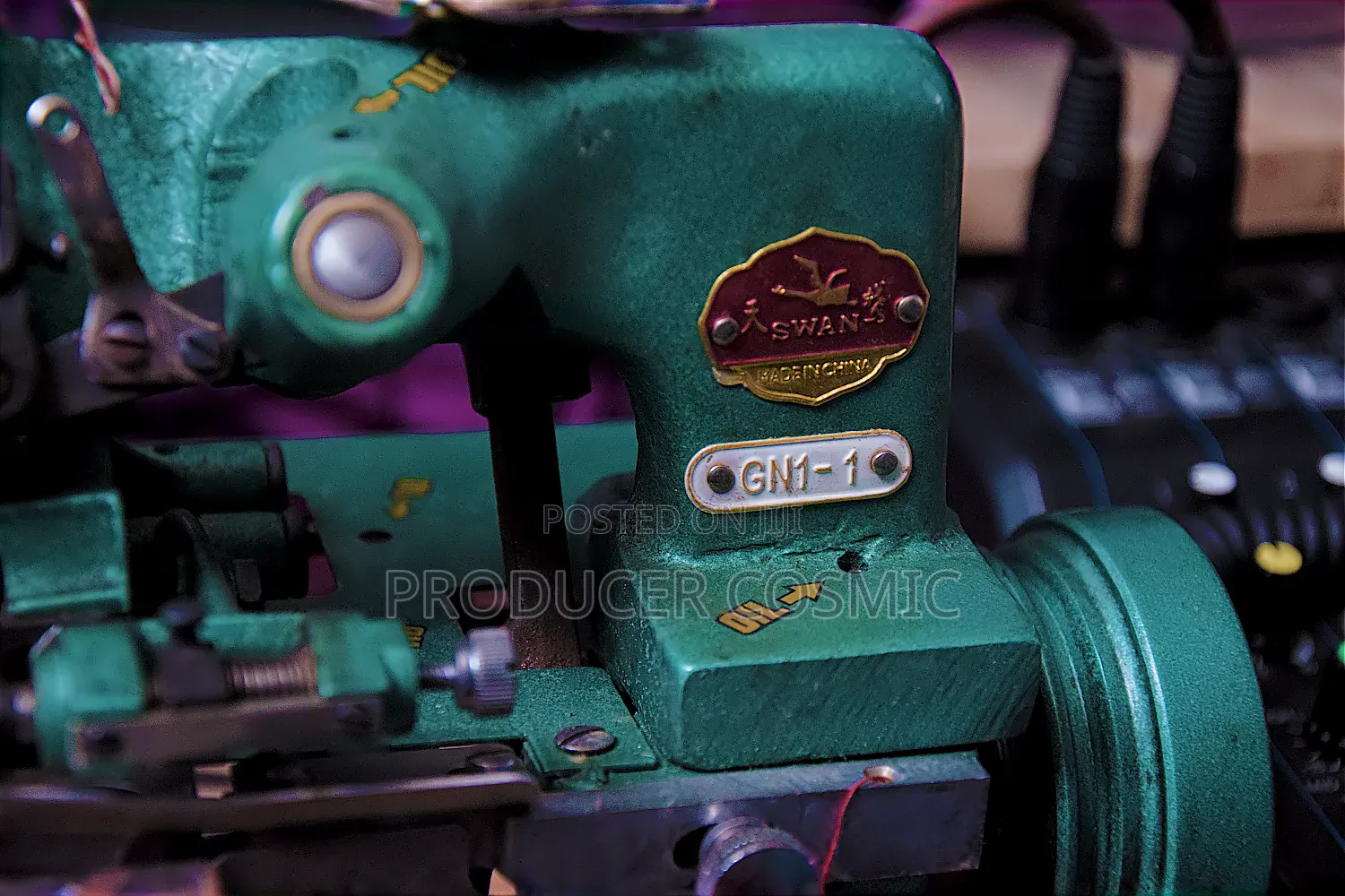 Swan Gn1-1 Series Overlock Sewing Machine