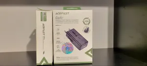 Single Port Travel Adapter With 4 Standard Plugs-Z7