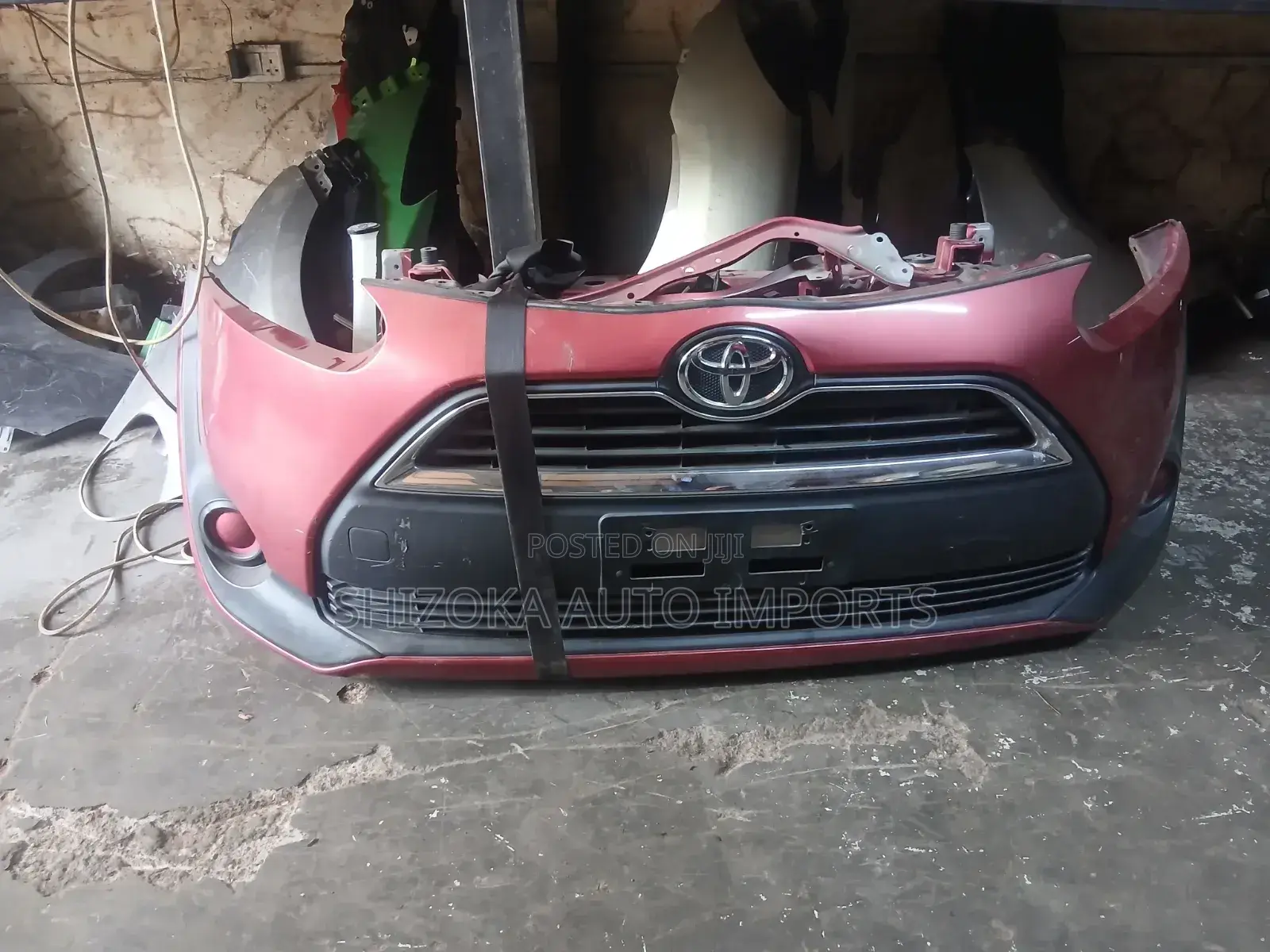 Toyota Sienta 2015 Nosecut