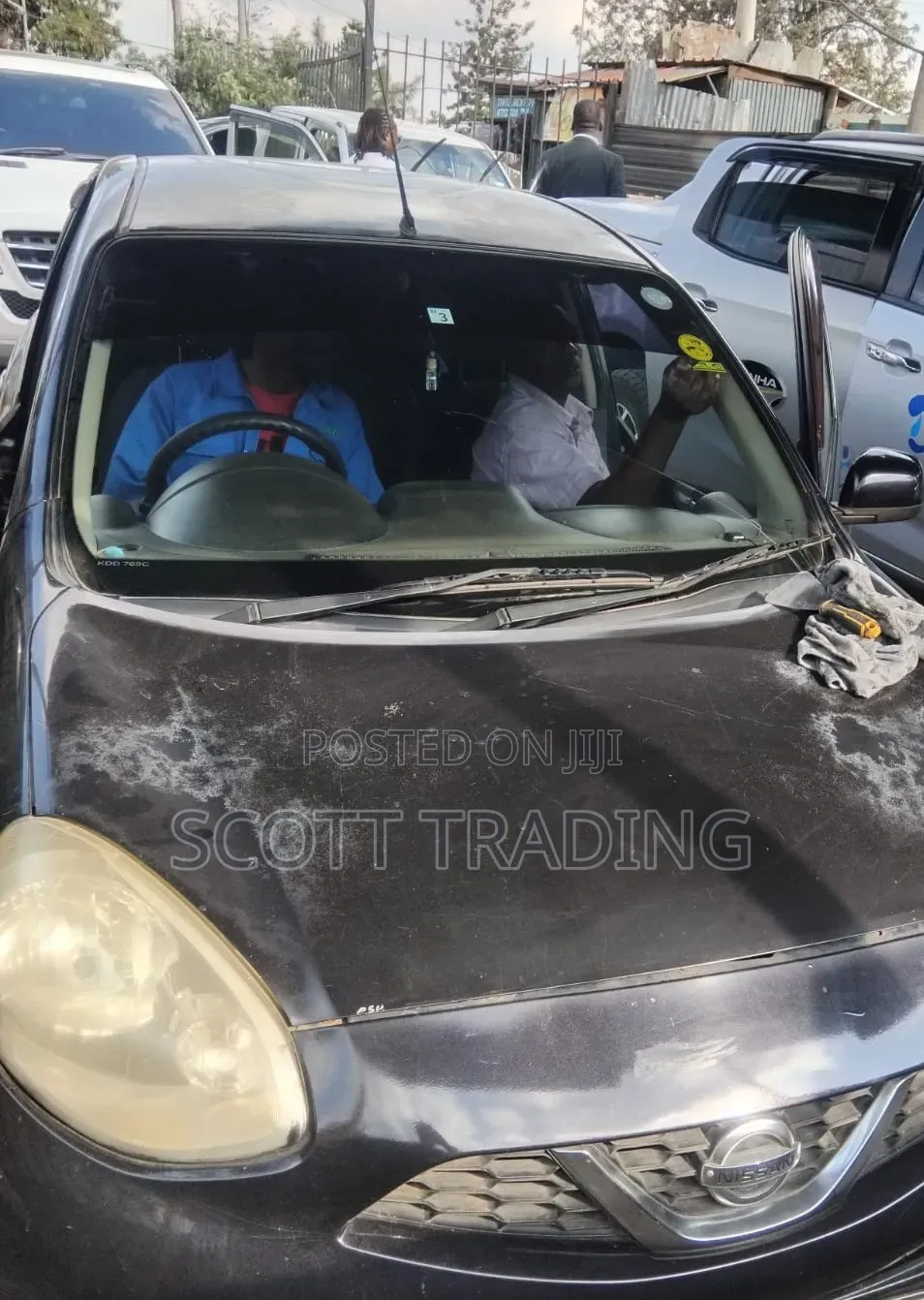 Nissan March Windscreen