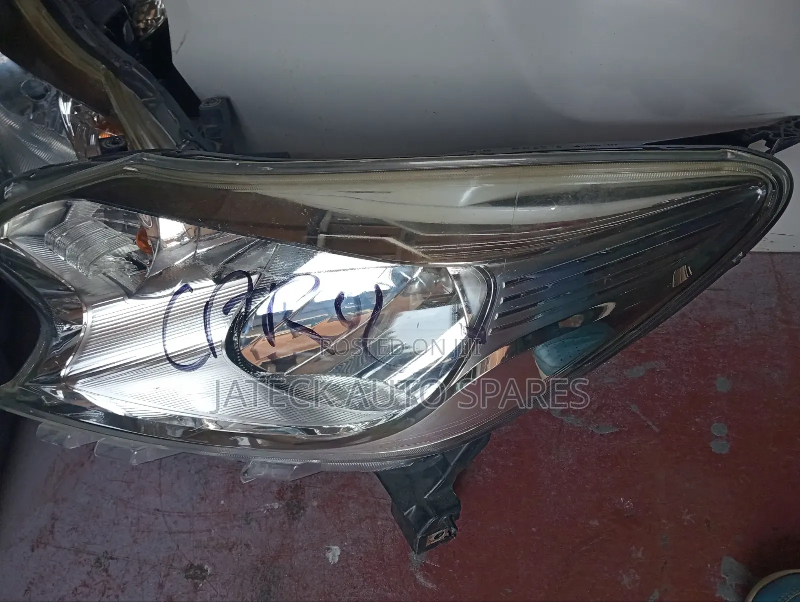 Nissan Note E12 Headlight