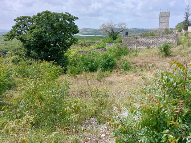 50 by 100 Plot for Sale With Tittle Deed in Jomvu