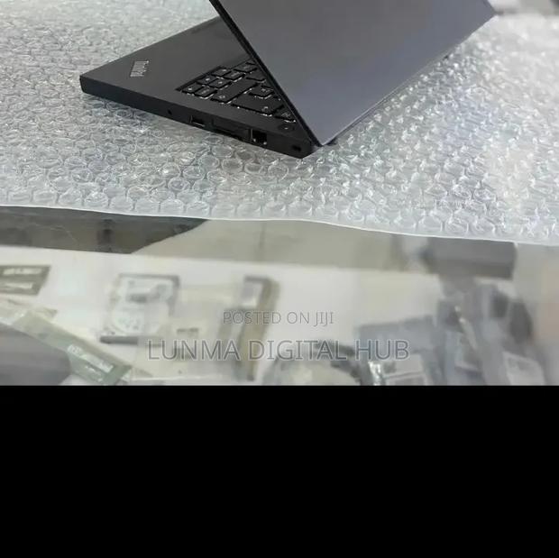 Laptop Lenovo ThinkPad X280 8GB Intel Core i7 SSD 256GB - thumbnail 2