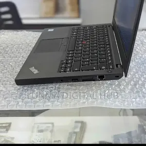 Laptop Lenovo ThinkPad X280 8GB Intel Core i7 SSD 256GB