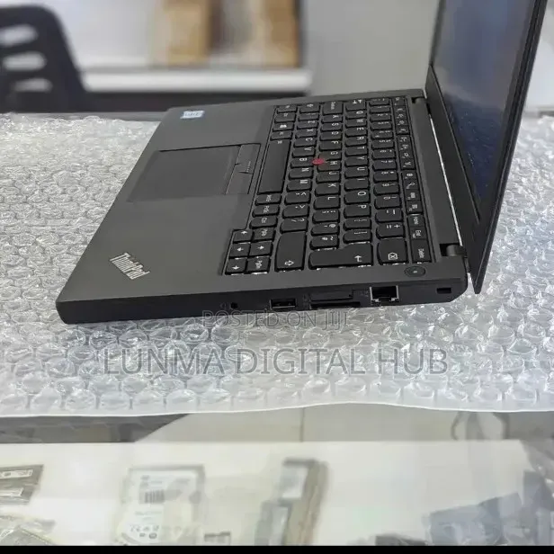 Laptop Lenovo ThinkPad X280 8GB Intel Core i7 SSD 256GB