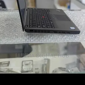Laptop Lenovo ThinkPad X280 8GB Intel Core i7 SSD 256GB
