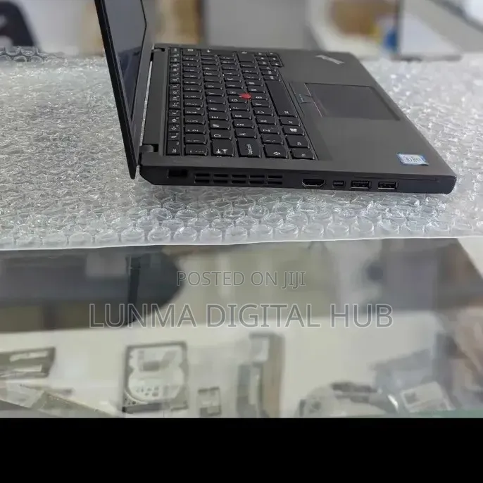 Laptop Lenovo ThinkPad X280 8GB Intel Core i7 SSD 256GB