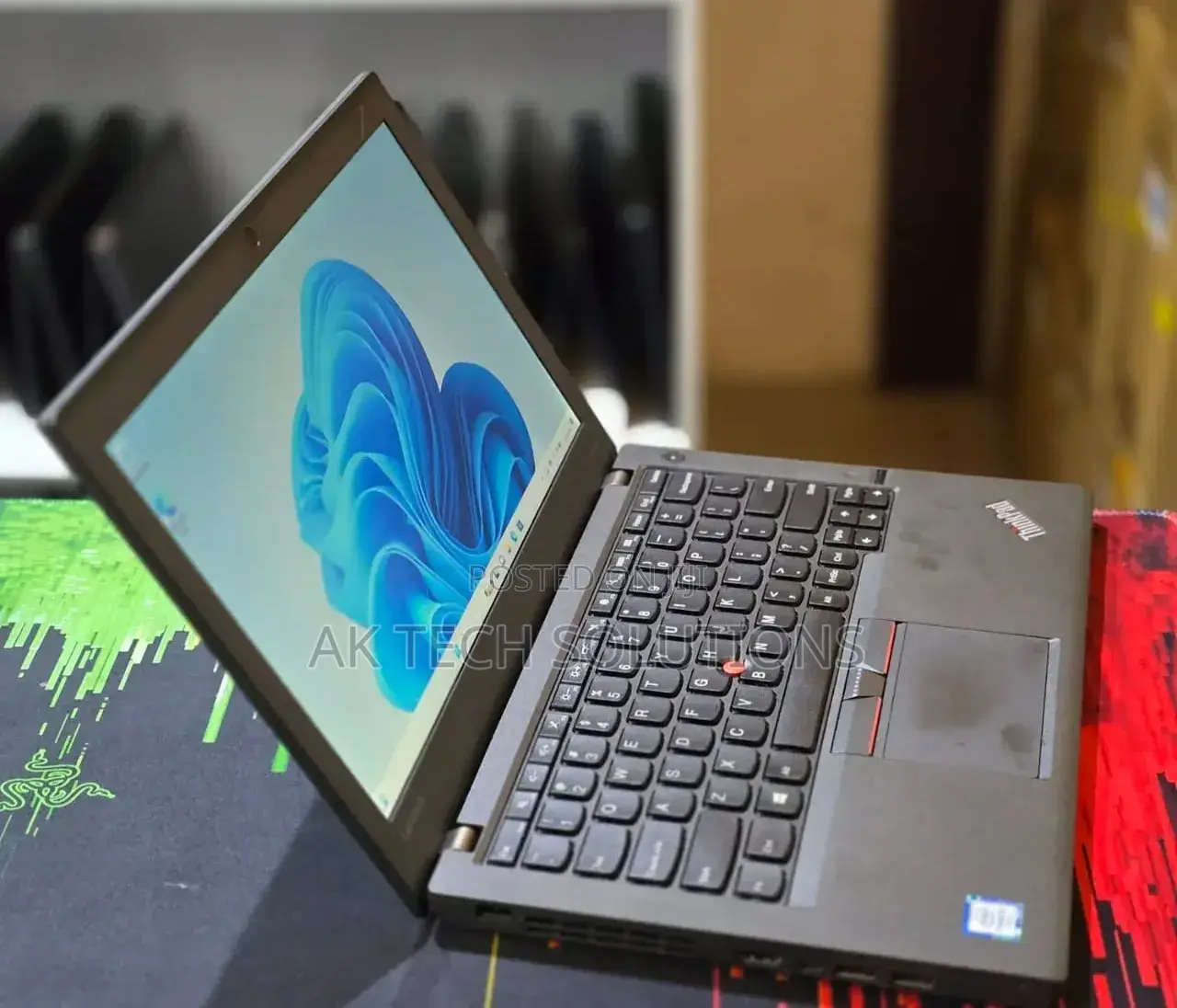 Laptop Lenovo ThinkPad X260 8GB Intel Core i5 SSD 256GB