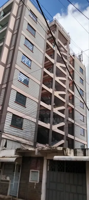 1bdrm Block of Flats in Seasons Estate for sale