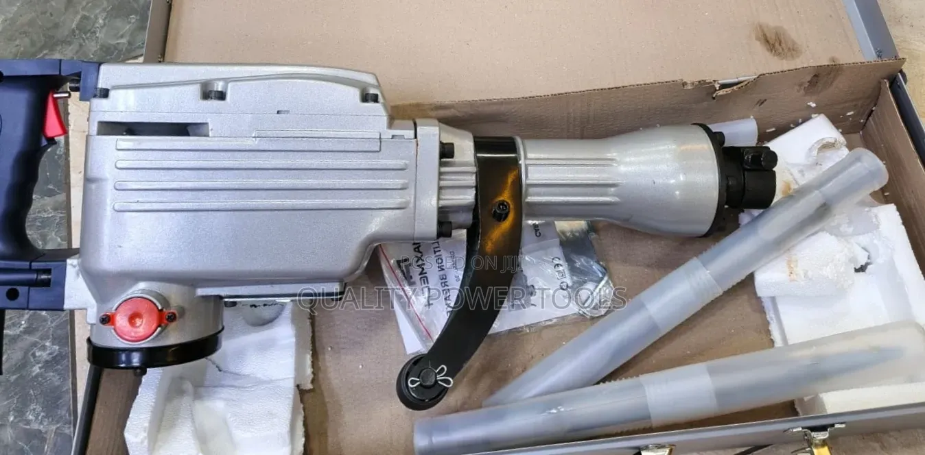 Maxmech 1450w Demolition Hammer