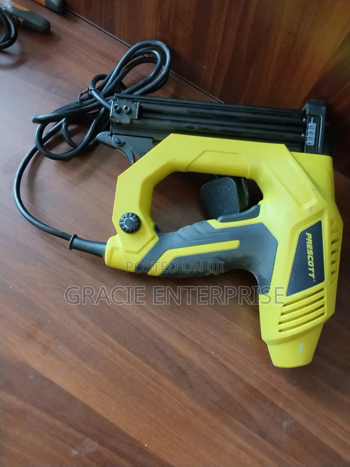 Electric Staple Gun