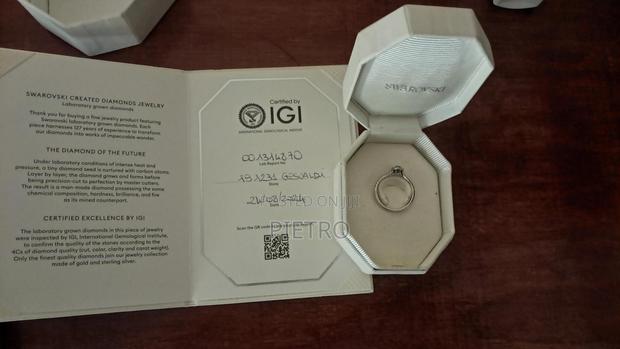 Swarovski Created Diamond Ring – Igi Certified (0.45 Ct)