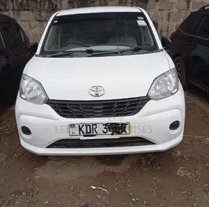 Toyota Passo 1.0 FWD 2018 White