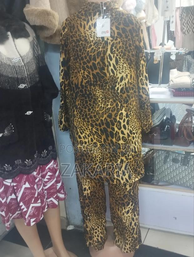 Clothing Store - thumbnail 2