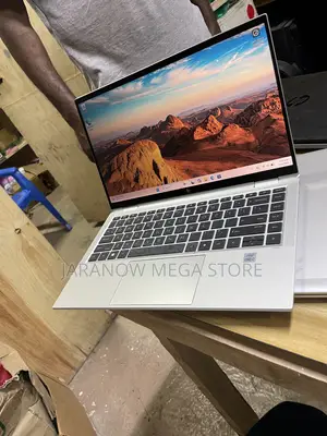 Laptop HP EliteBook x360 1040 G7 16GB Intel Core i7 SSD 512GB