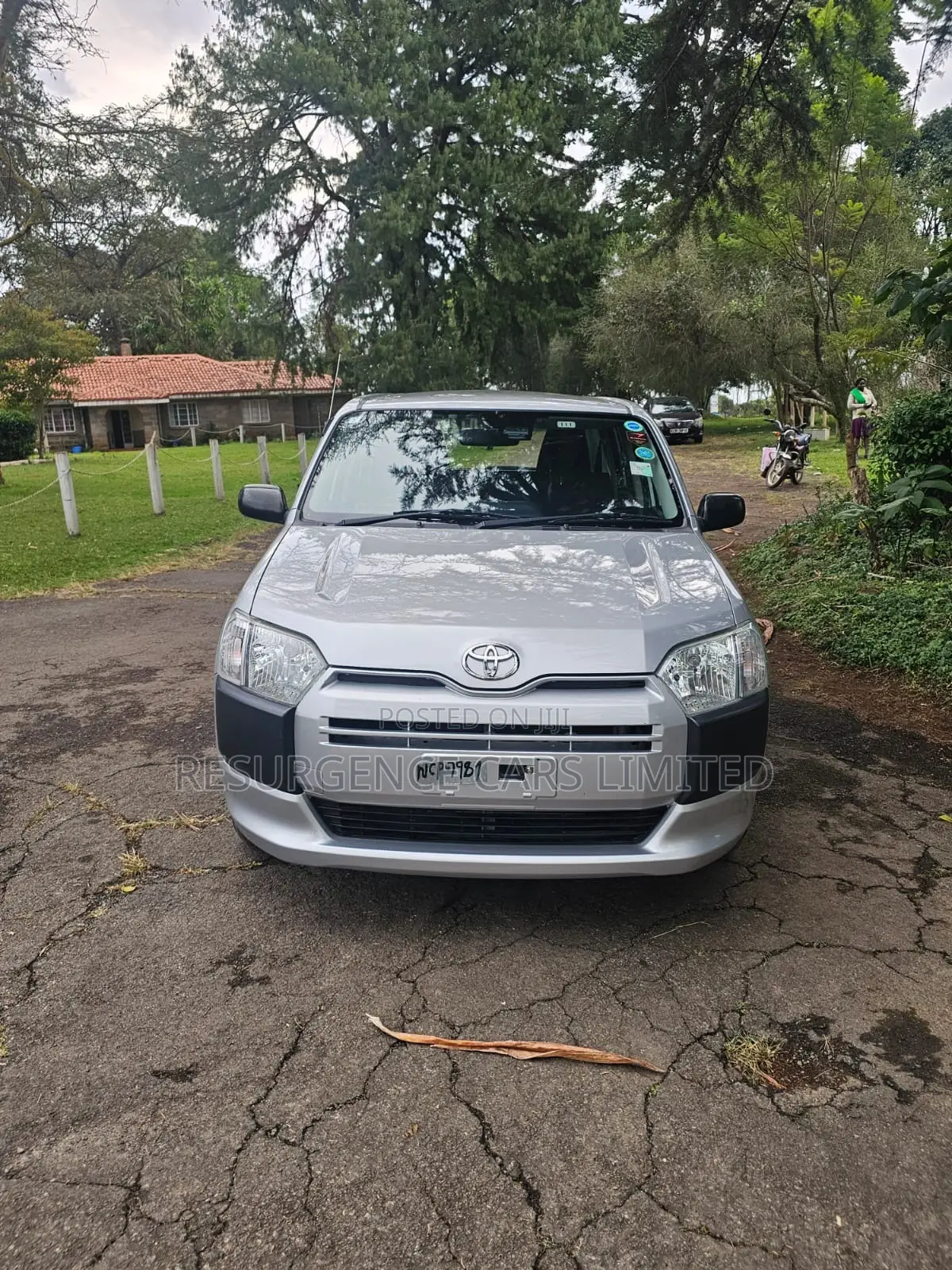 Toyota Probox 1.5 DX 4WD 2019 Silver