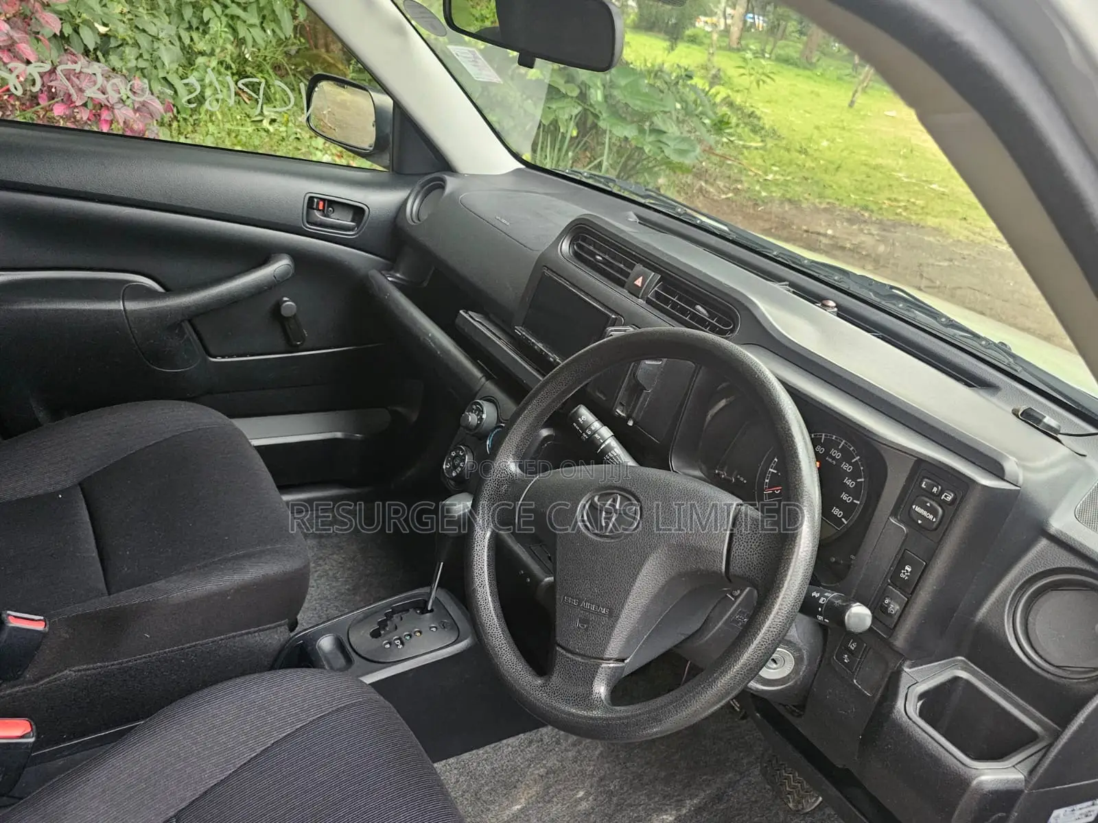 Toyota Probox 1.5 DX 4WD 2019 Silver